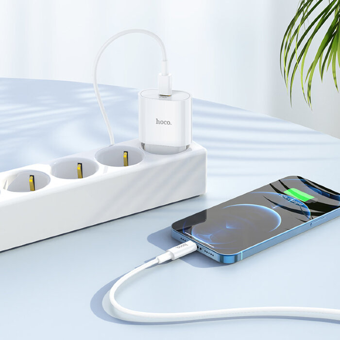 Зарядка hoco C94A Metro single port PD20W charger set (Type-C to iP) (EU) купить оптом купить оптом