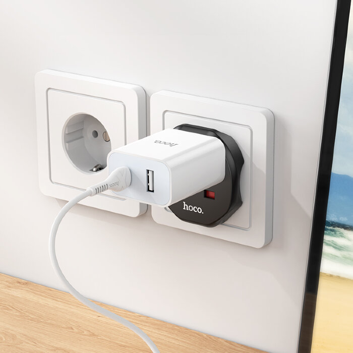 Зарядный конвертер Hoco AC6 Unimpeded universal conversion plug (EU) - Black купить оптом купить оптом